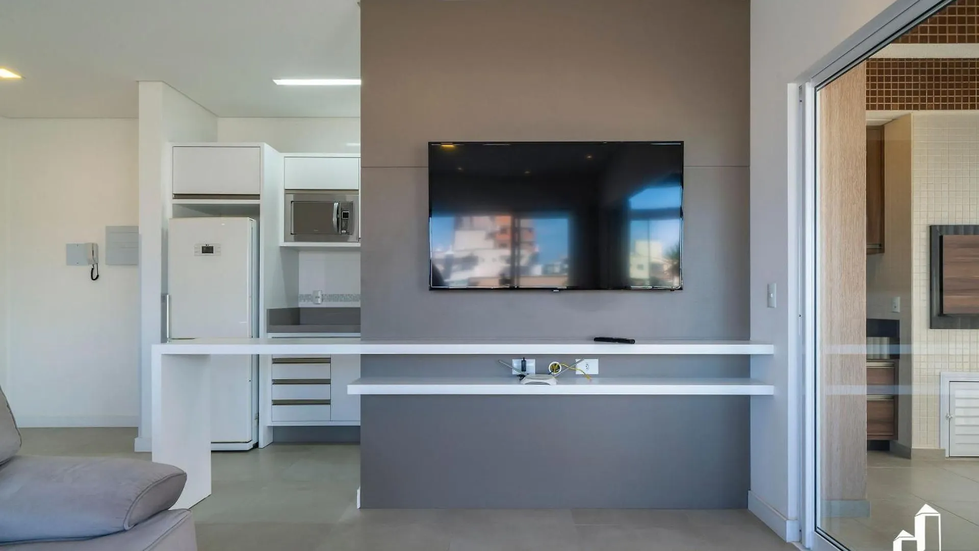 Cobertura Duplex Com 03 Suites Bombinhas